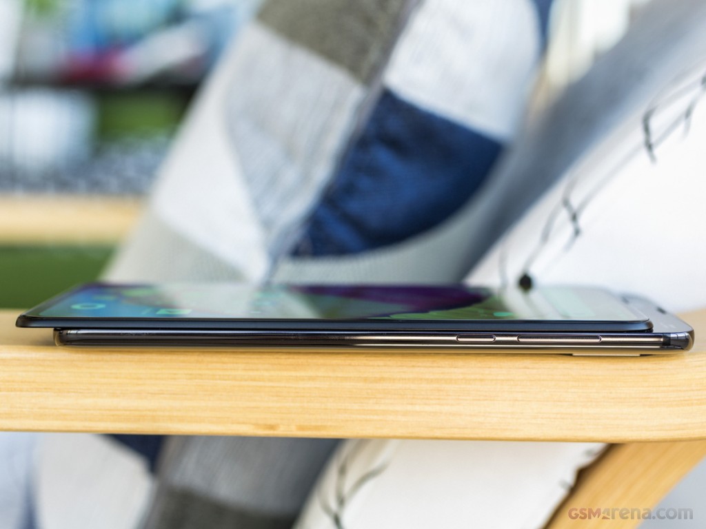 Xiaomi Mi Mix 3 hands-on photo 11