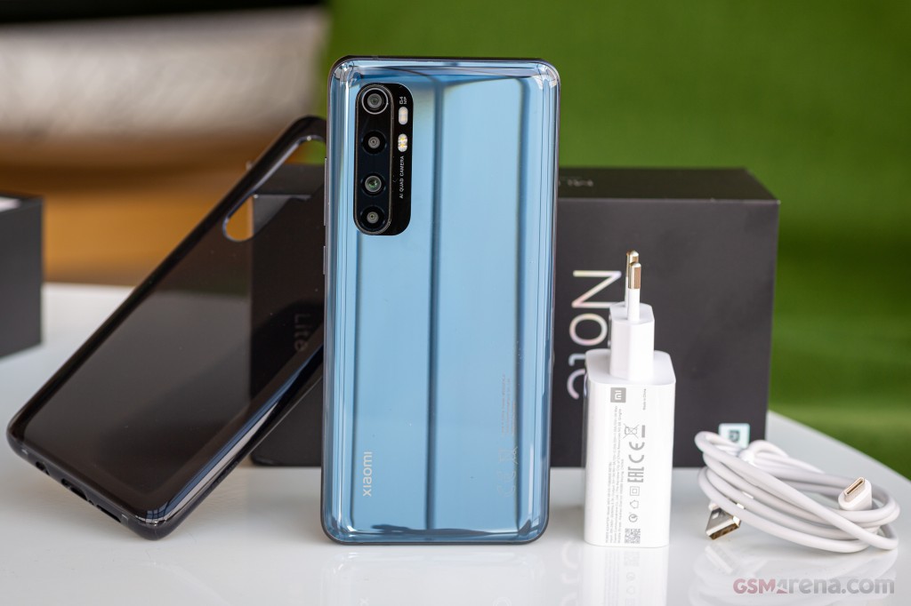 Xiaomi Mi Note 10 Lite hands-on photo 1