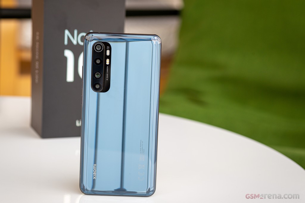 Xiaomi Mi Note 10 Lite hands-on photo 2