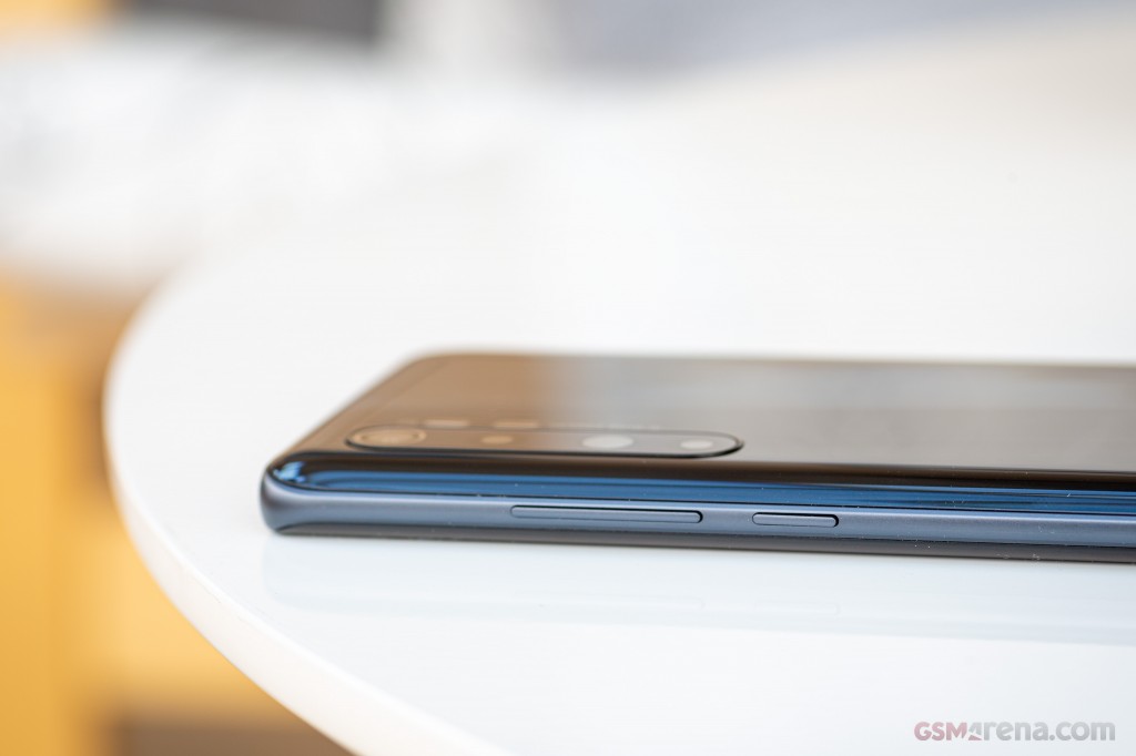 Xiaomi Mi Note 10 Lite hands-on photo 8