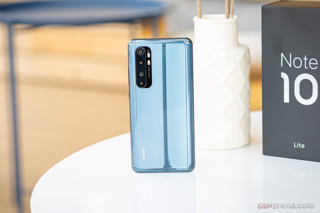 Xiaomi Mi Note 10 Lite hands-on photo 12