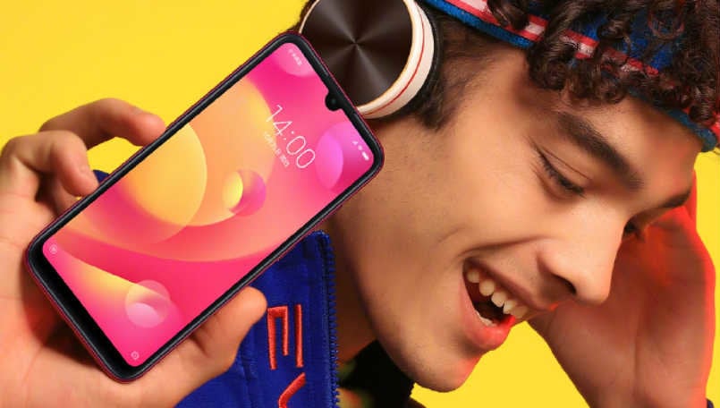 Xiaomi Mi Play view 26