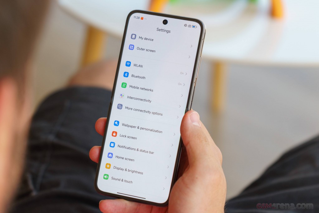 Xiaomi Mix Flip hands-on photo 16