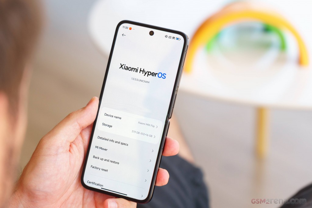 Xiaomi Mix Flip hands-on photo 19