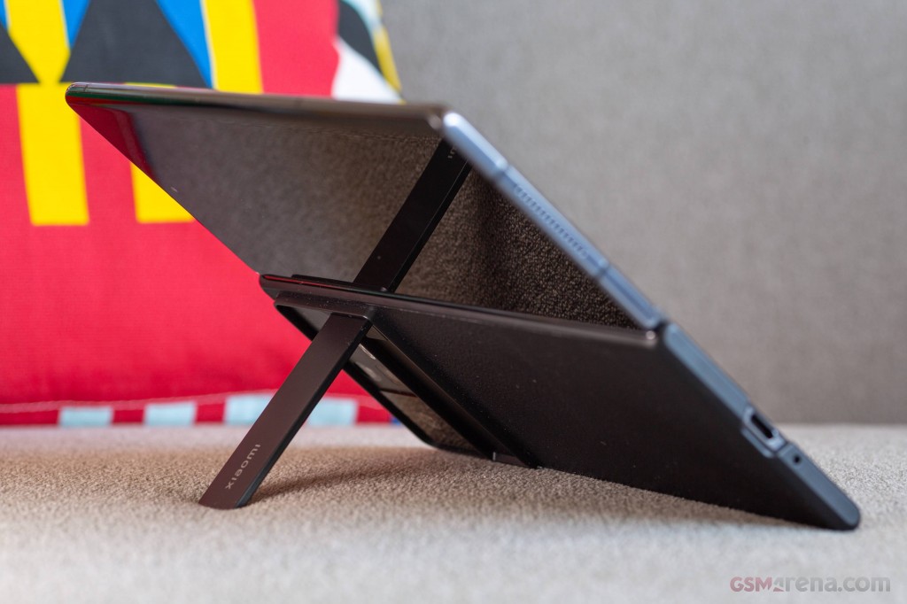 Xiaomi Mix Fold 2 hands-on photo 10