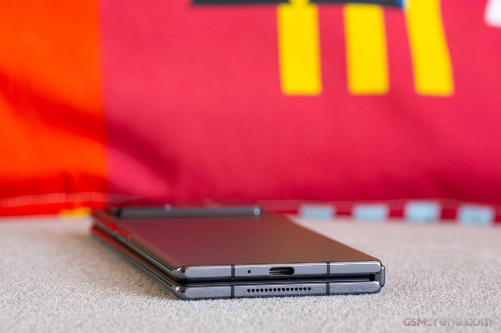 Xiaomi Mix Fold 2 hands-on photo 13