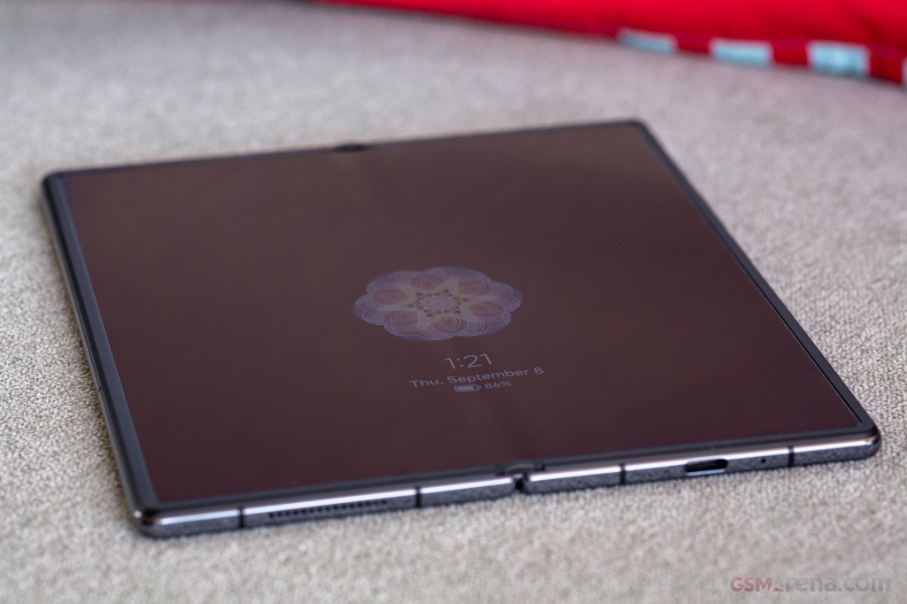 Xiaomi Mix Fold 2 hands-on photo 23