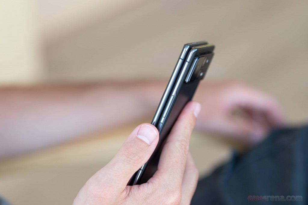 Xiaomi Mix Fold 2 hands-on photo 36