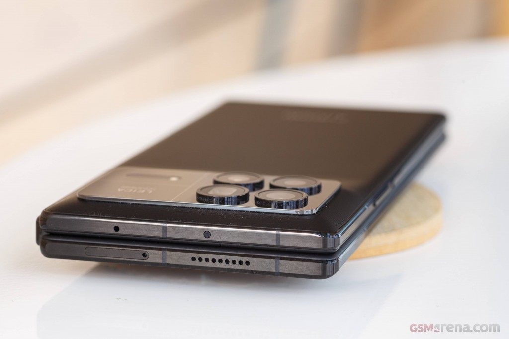 Xiaomi Mix Fold 3 hands-on photo 12