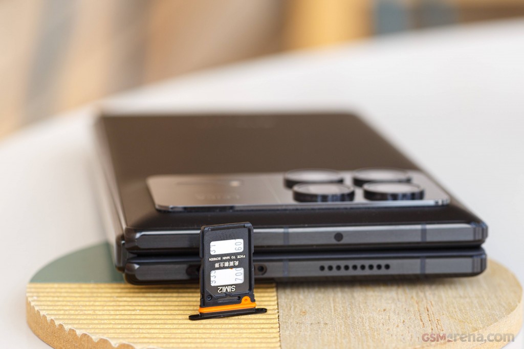 Xiaomi Mix Fold 3 hands-on photo 13