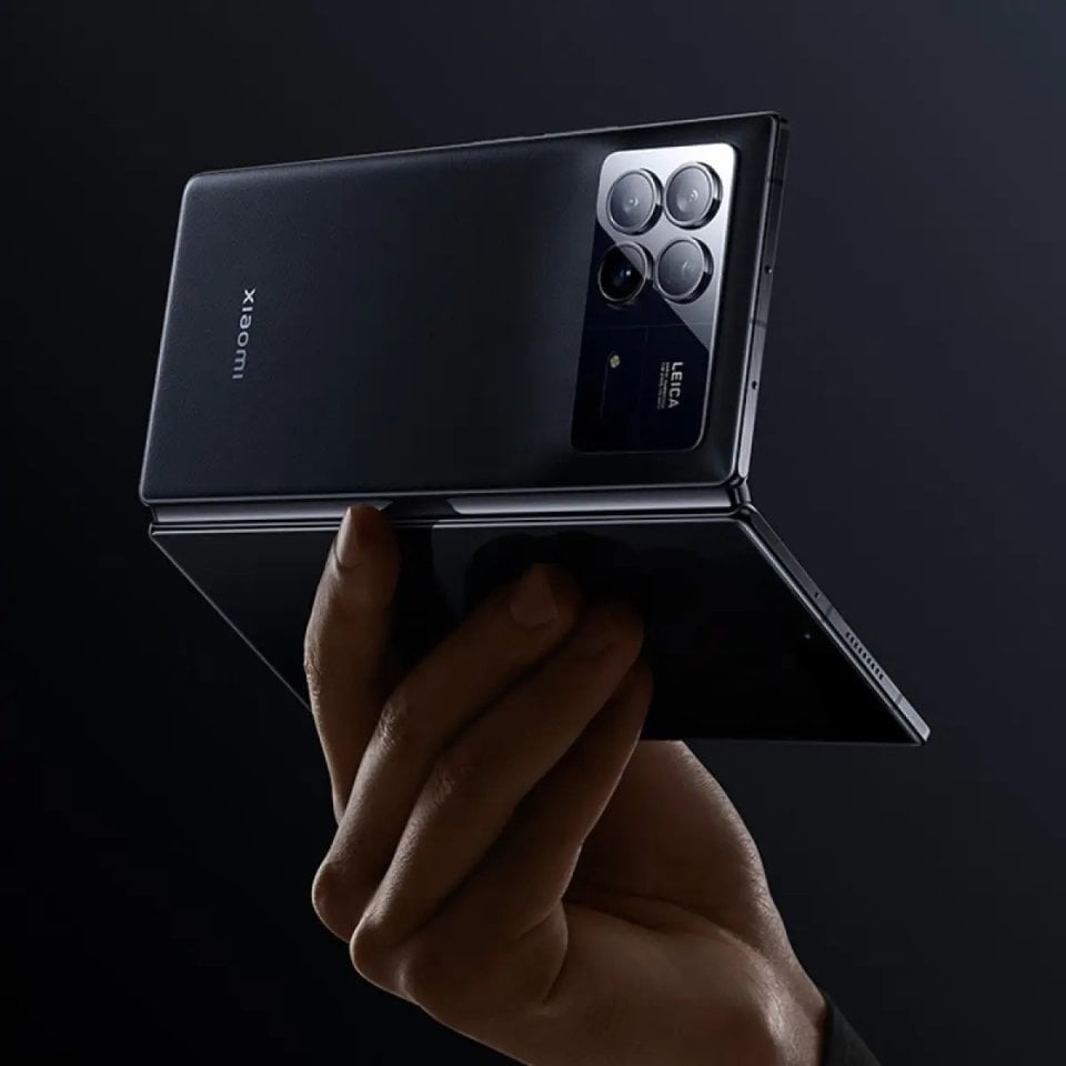 Xiaomi Mix Fold 3 view 18