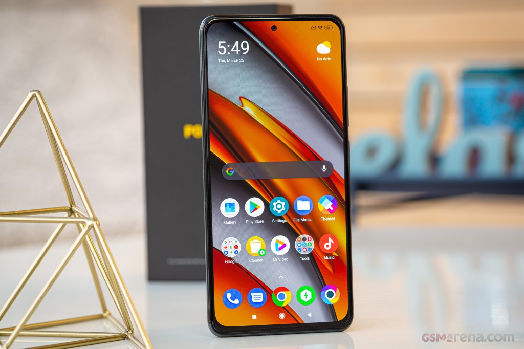 Xiaomi Poco F3 hands-on photo 1