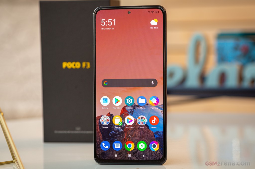 Xiaomi Poco F3 hands-on photo 2