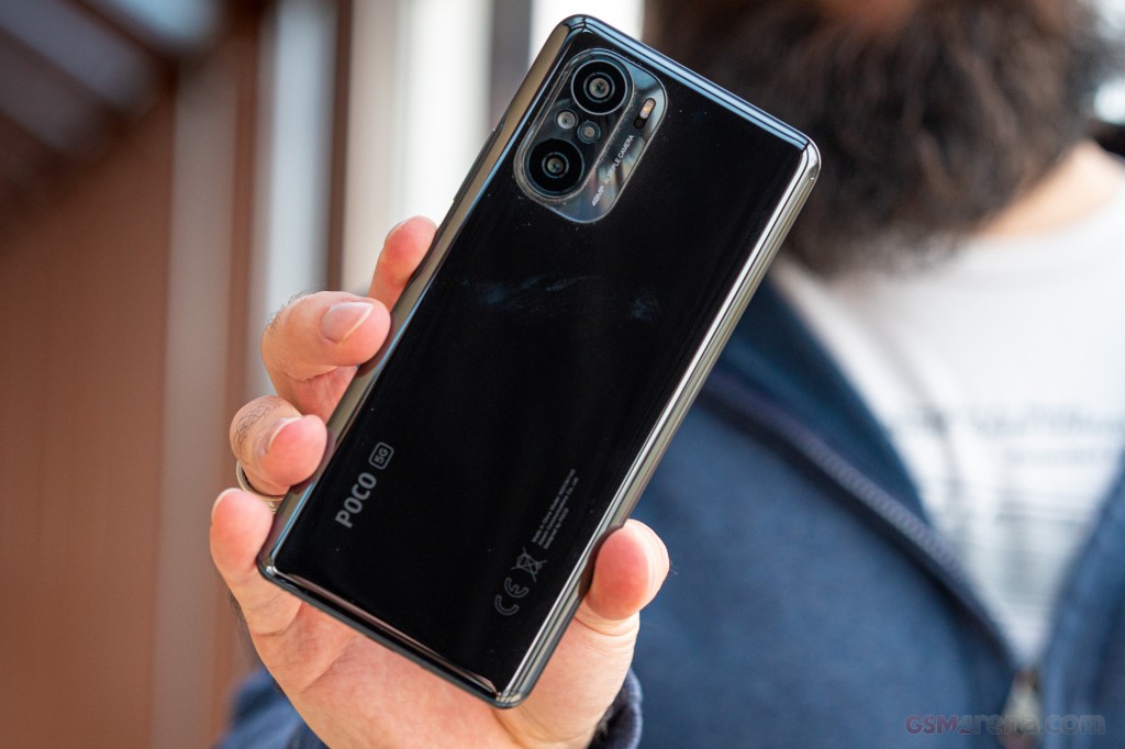 Xiaomi Poco F3 hands-on photo 5