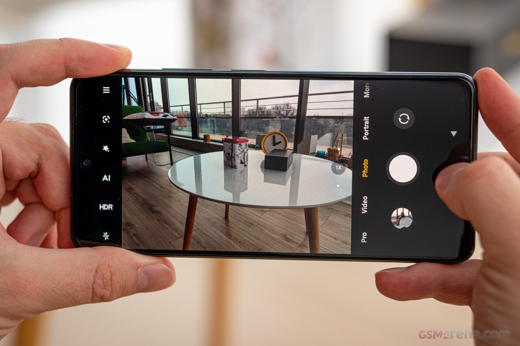 Xiaomi Poco F3 hands-on photo 16