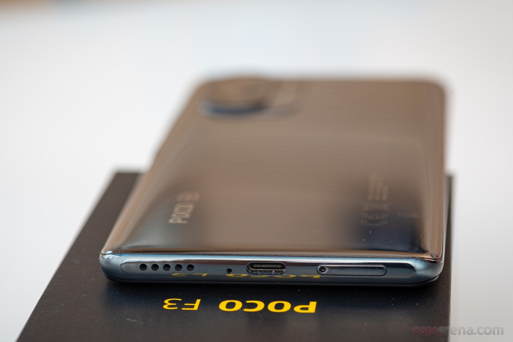 Xiaomi Poco F3 hands-on photo 18