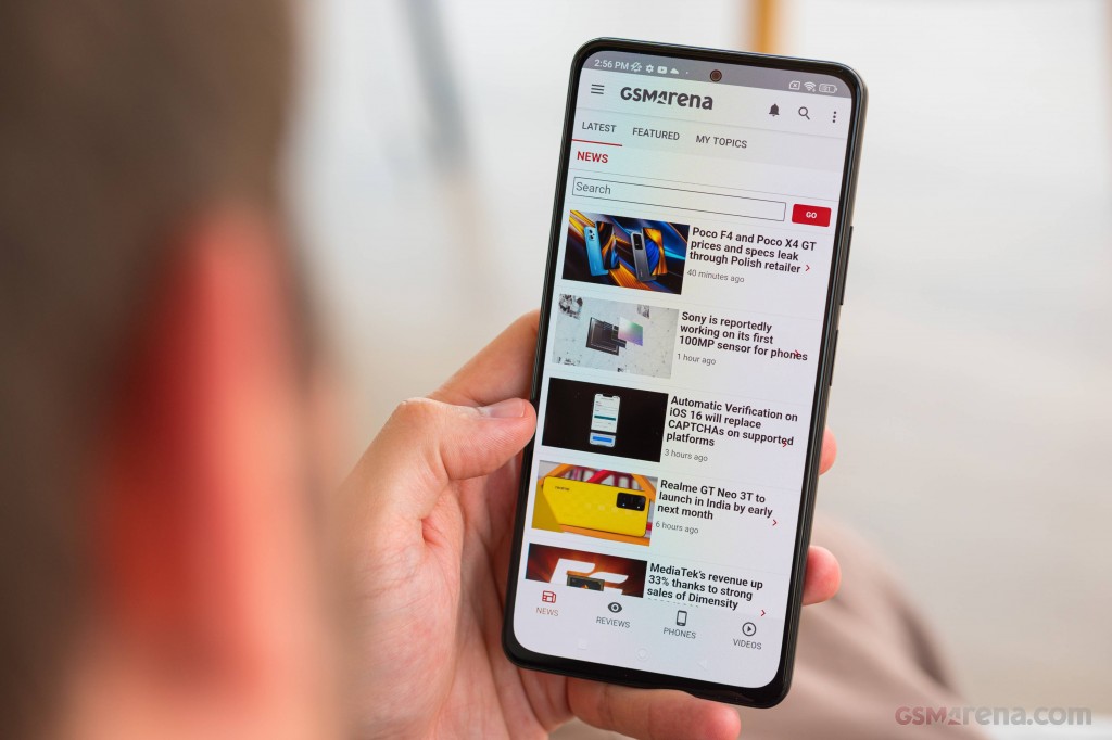 Xiaomi Poco F4 hands-on photo 26