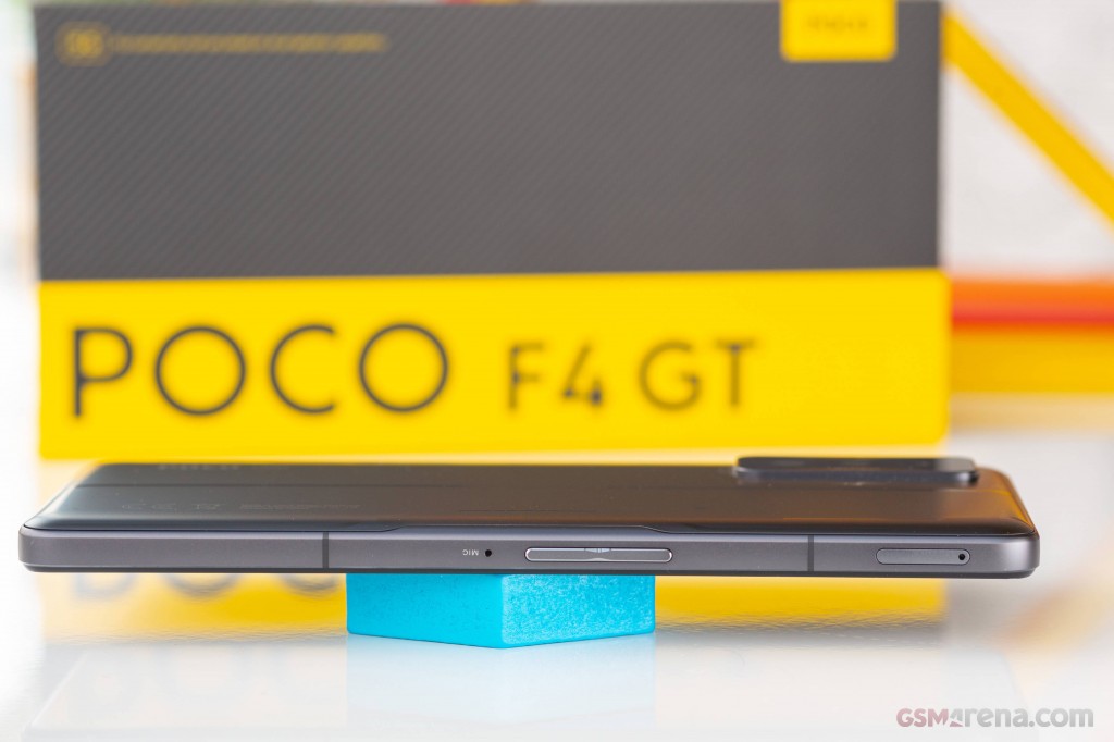 Xiaomi Poco F4 GT hands-on photo 5
