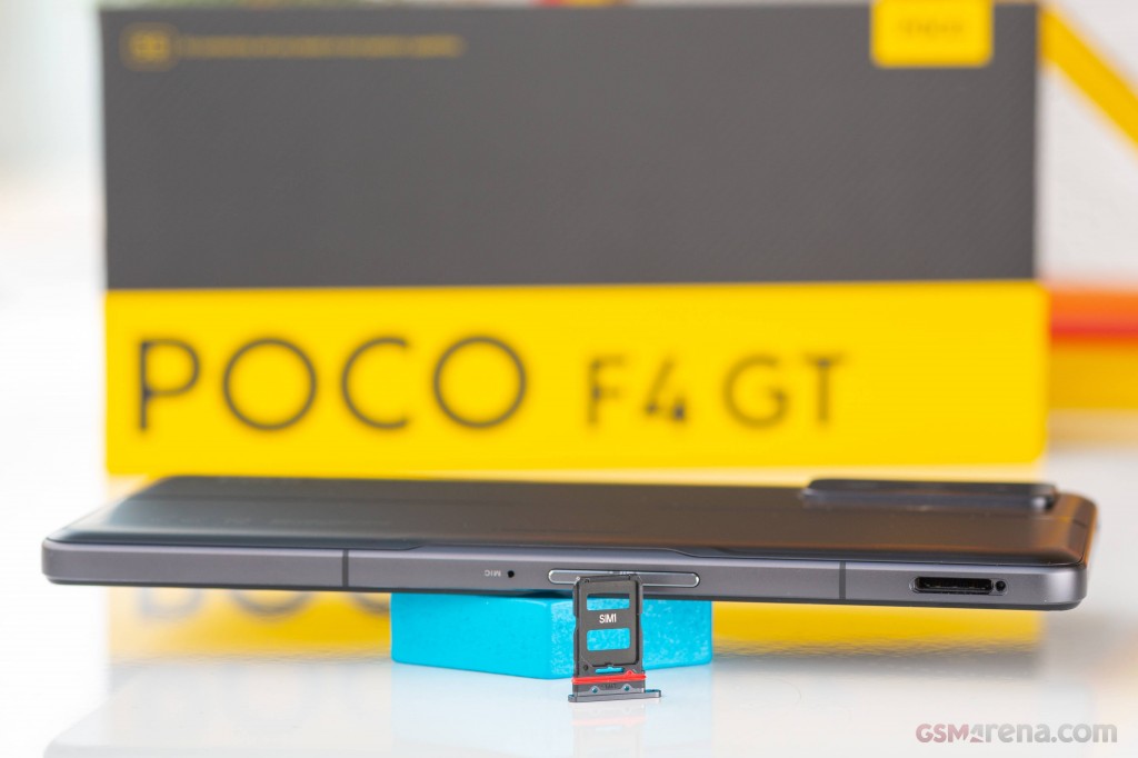 Xiaomi Poco F4 GT hands-on photo 7