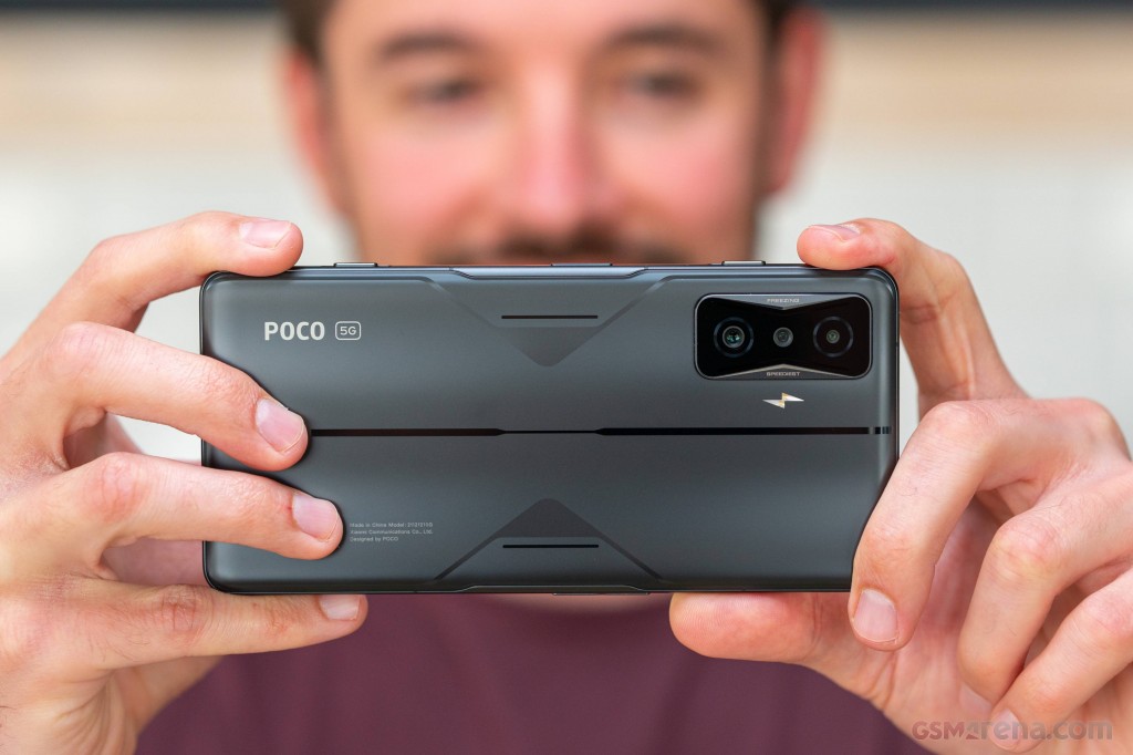 Xiaomi Poco F4 GT hands-on photo 13