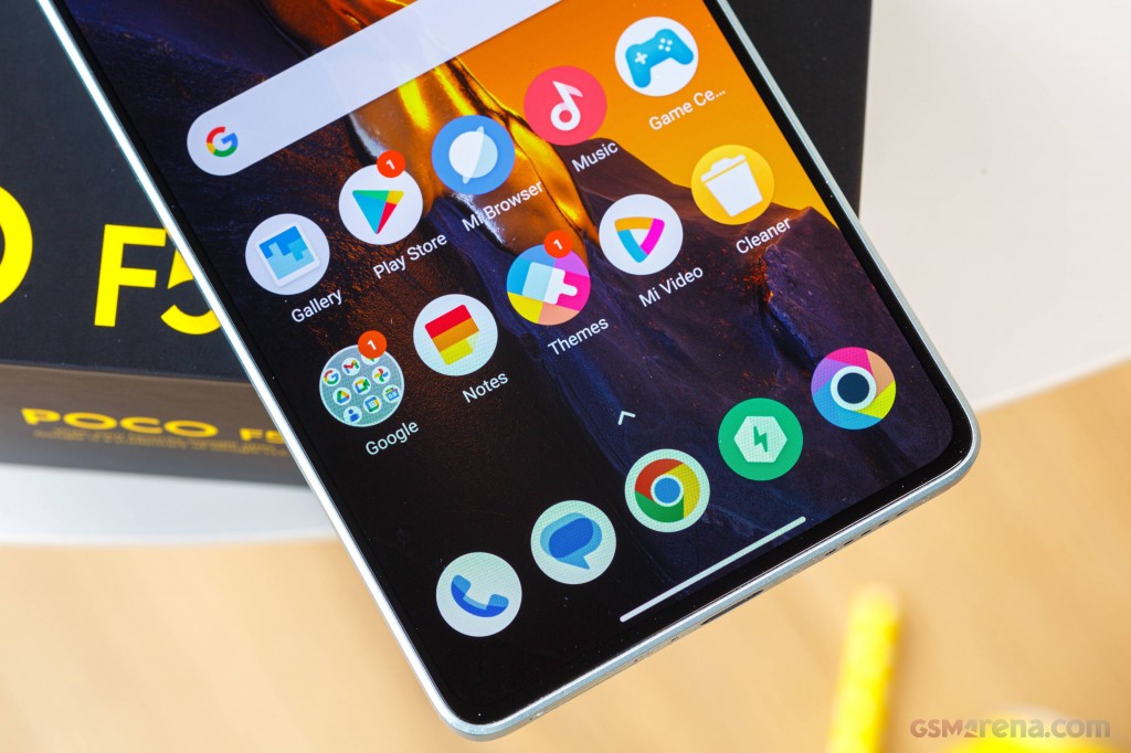 Xiaomi Poco F5 hands-on photo 4