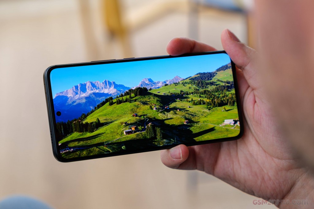 Xiaomi Poco F5 Pro hands-on photo 16