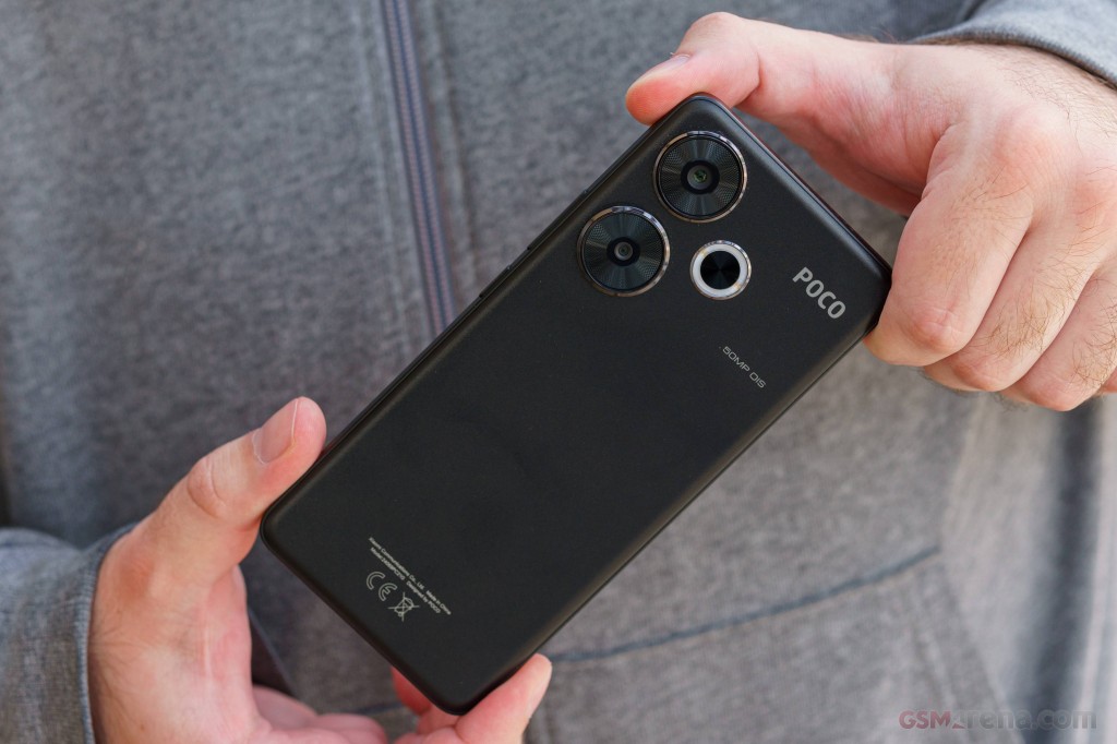 Xiaomi Poco F6 hands-on photo 5