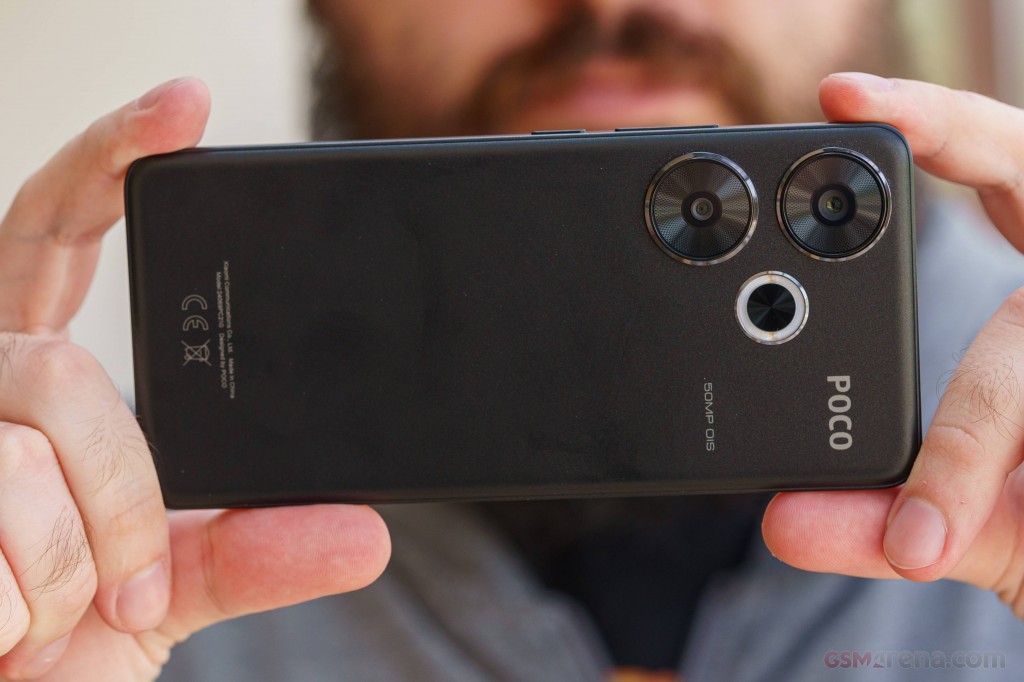 Xiaomi Poco F6 hands-on photo 6