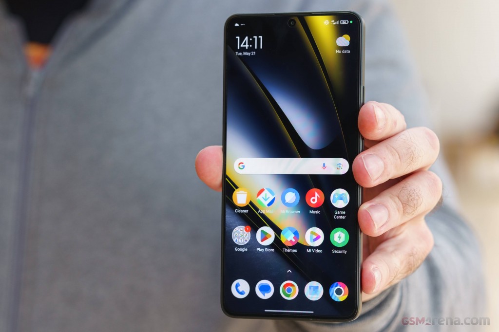 Xiaomi Poco F6 hands-on photo 7
