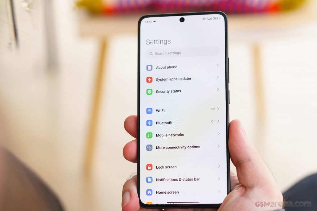 Xiaomi Poco F6 hands-on photo 11