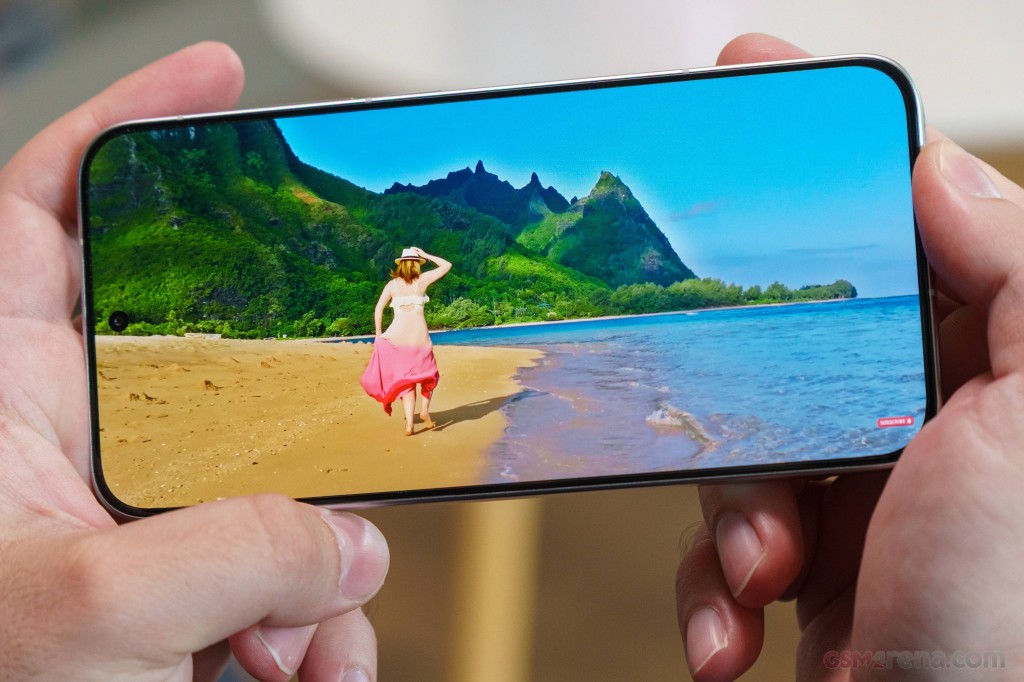Xiaomi Poco F7 hands-on photo 22