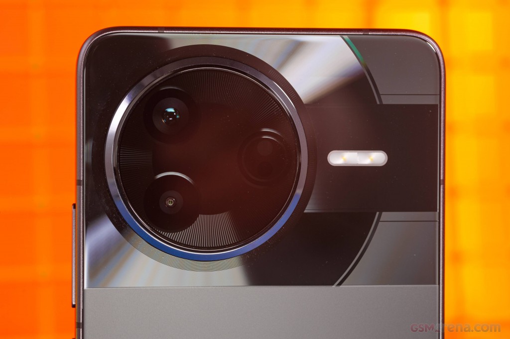 Xiaomi Poco F7 Pro hands-on photo 8