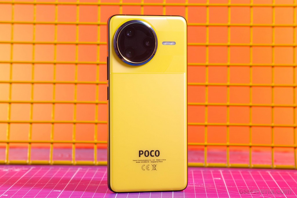 Xiaomi Poco F7 Ultra hands-on photo 4