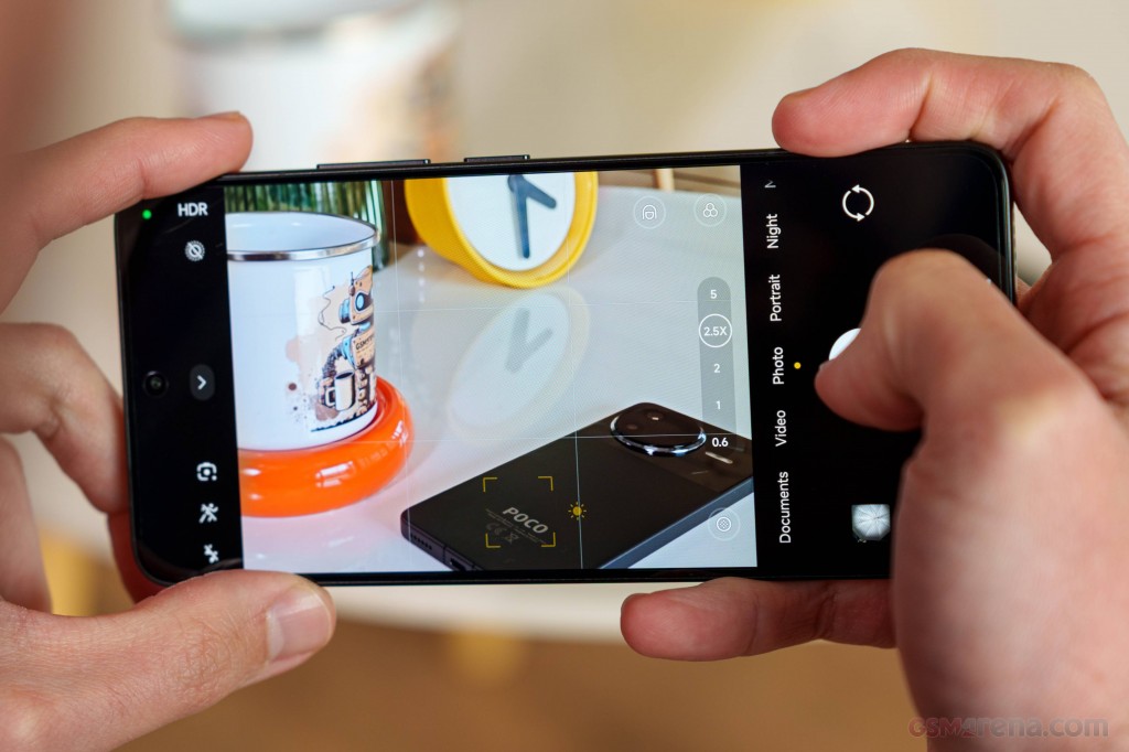 Xiaomi Poco F7 Ultra hands-on photo 17