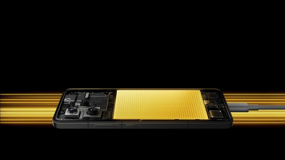 Xiaomi Poco F7 Ultra view 11