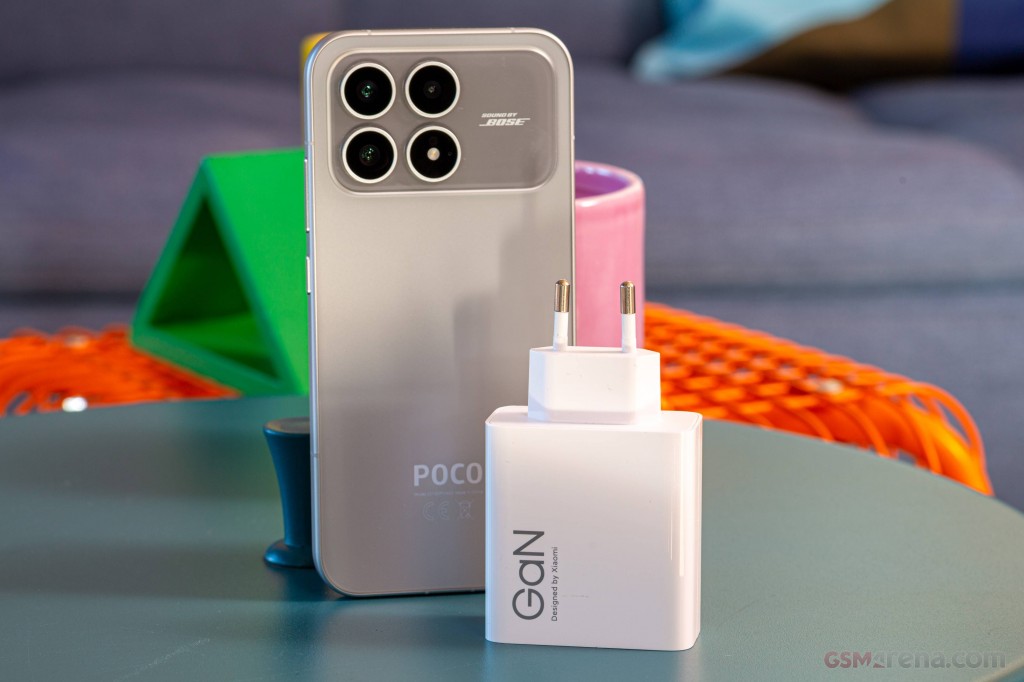 Xiaomi Poco F8 Pro hands-on photo 2
