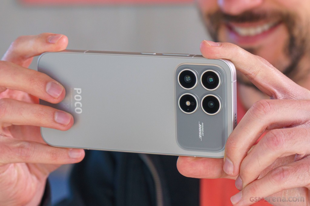 Xiaomi Poco F8 Pro hands-on photo 6