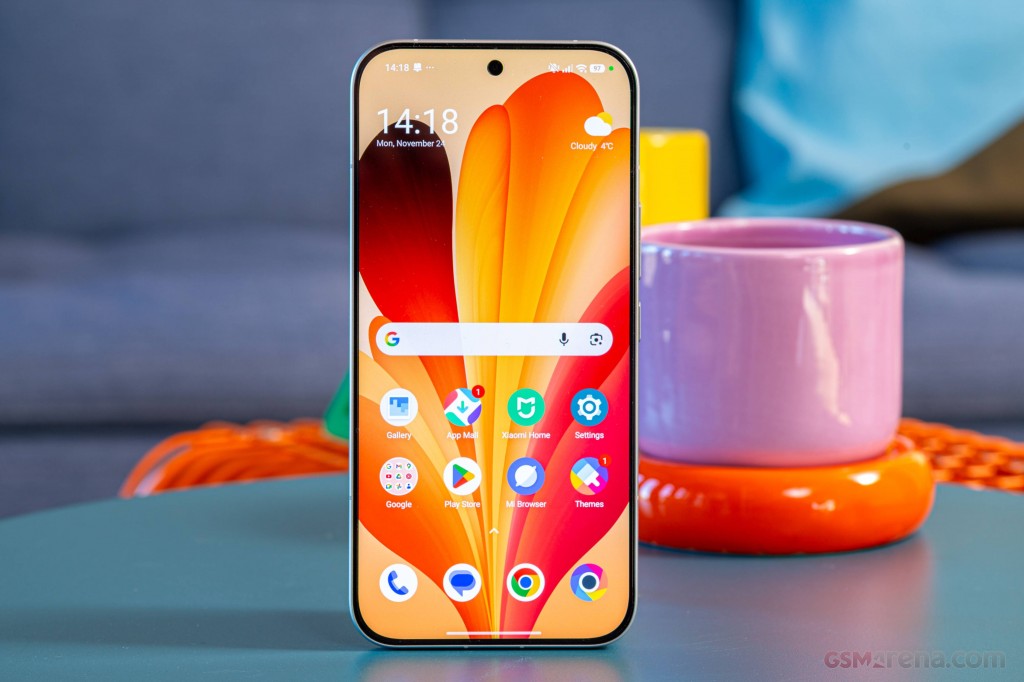 Xiaomi Poco F8 Ultra hands-on photo 4