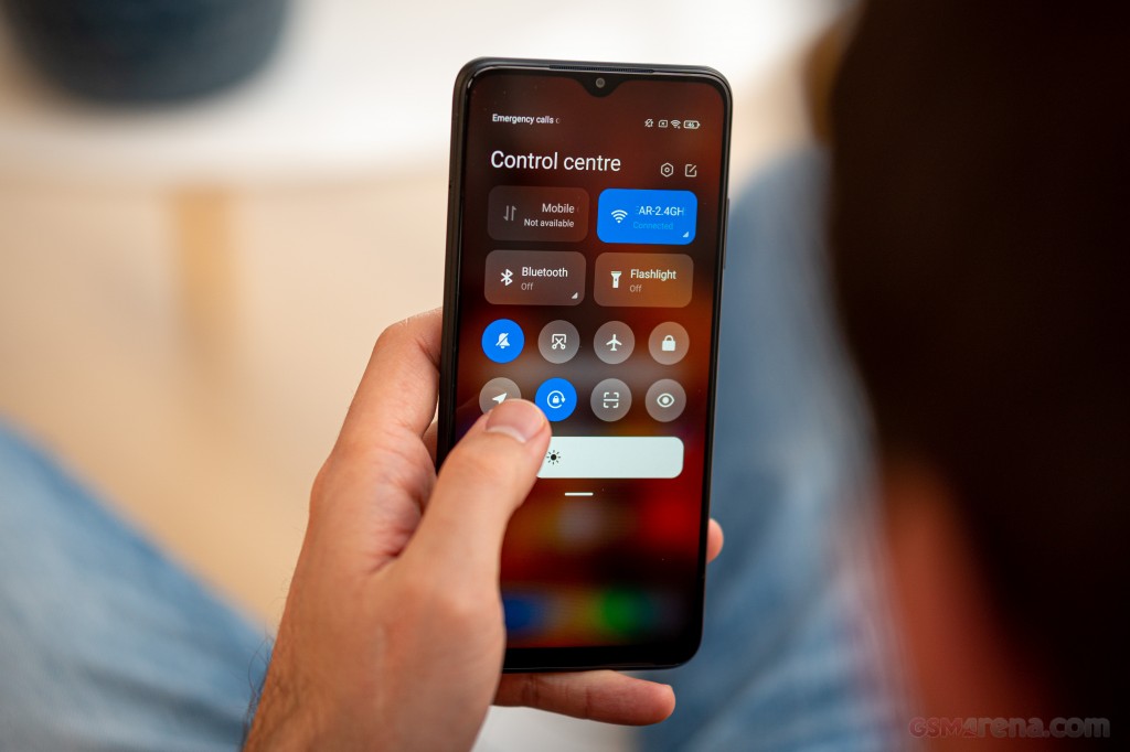 Xiaomi Poco M3 hands-on photo 17