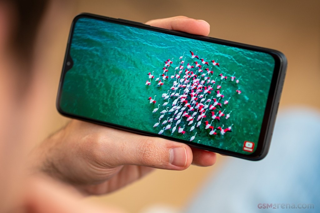 Xiaomi Poco M3 hands-on photo 19