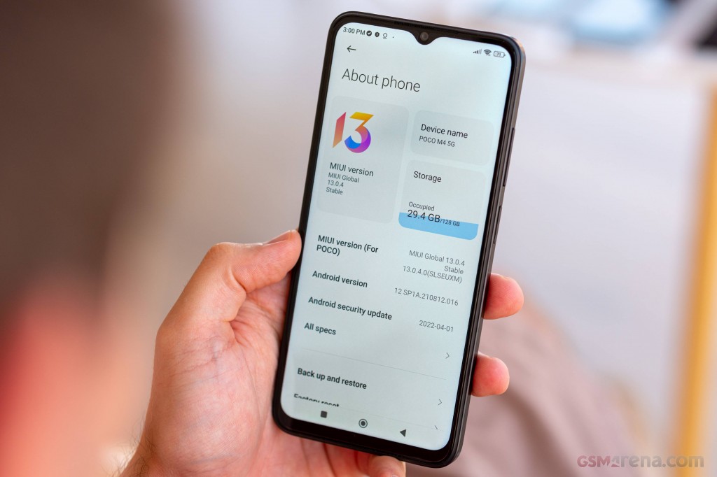 Xiaomi Poco M4 5G hands-on photo 14