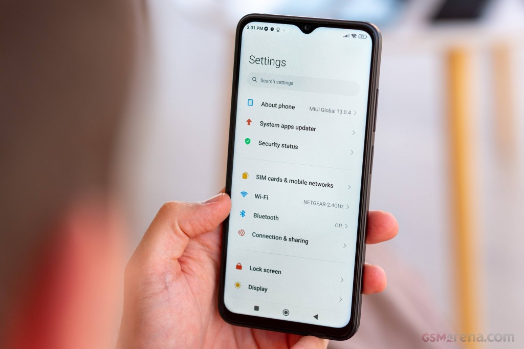 Xiaomi Poco M4 5G hands-on photo 15