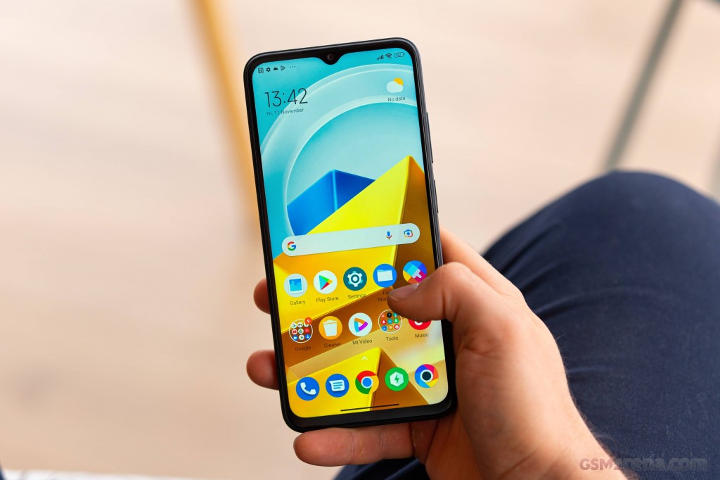 Xiaomi Poco M5 hands-on photo 10