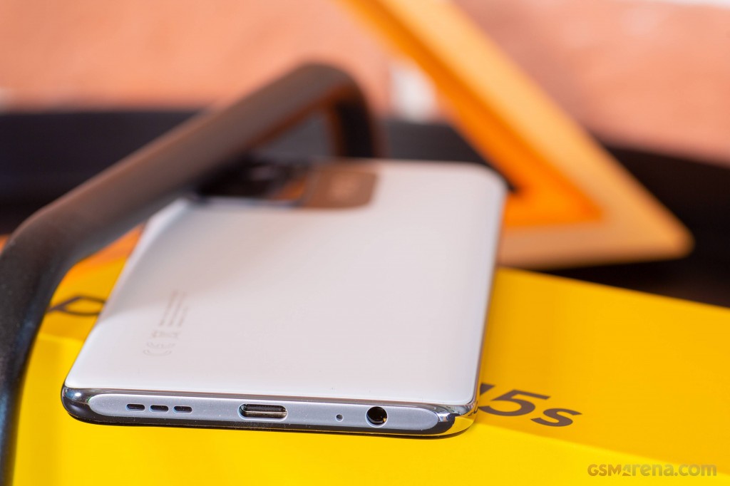 Xiaomi Poco M5s hands-on photo 11