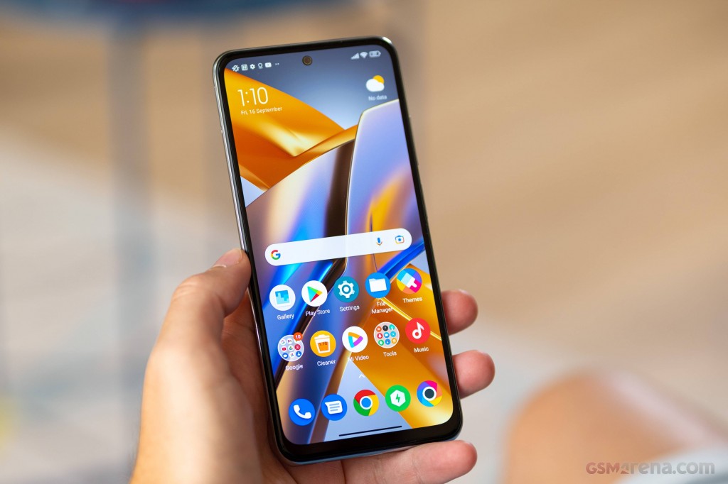 Xiaomi Poco M5s hands-on photo 21