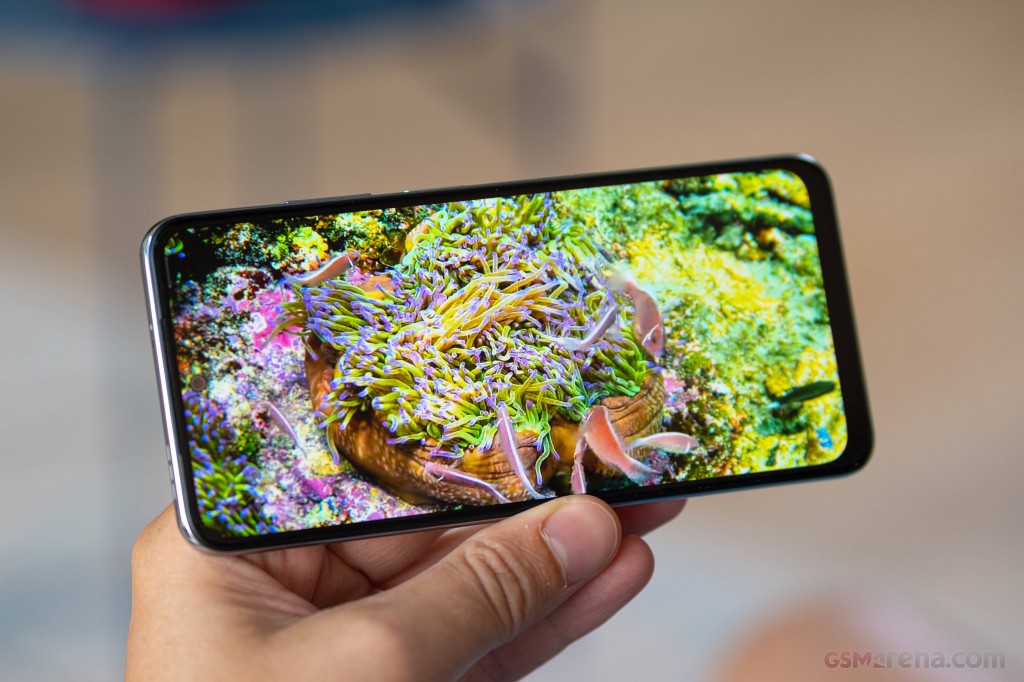 Xiaomi Poco M5s hands-on photo 31