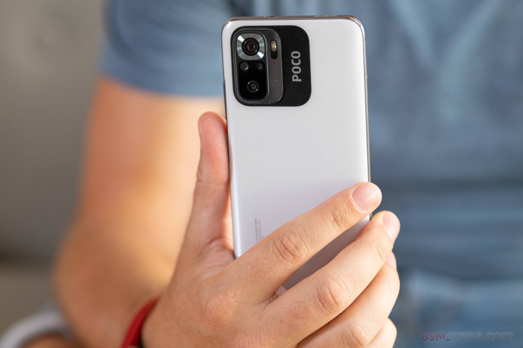 Xiaomi Poco M5s hands-on photo 35