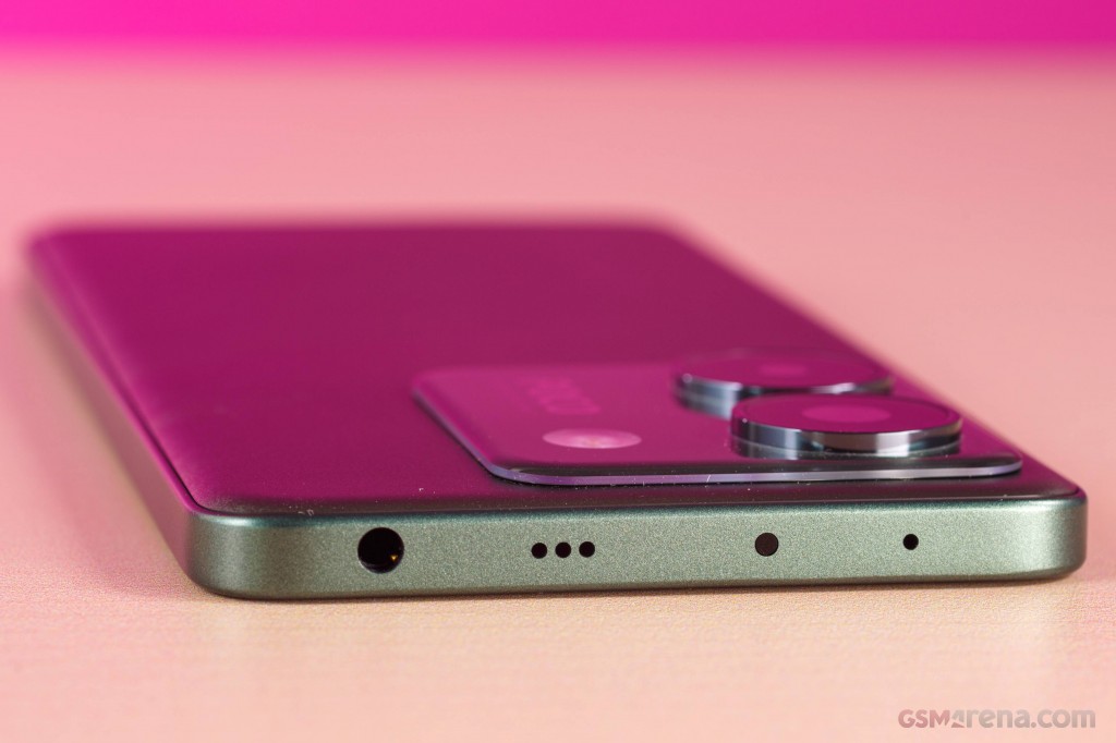 Xiaomi Poco M7 Pro 5G hands-on photo 13