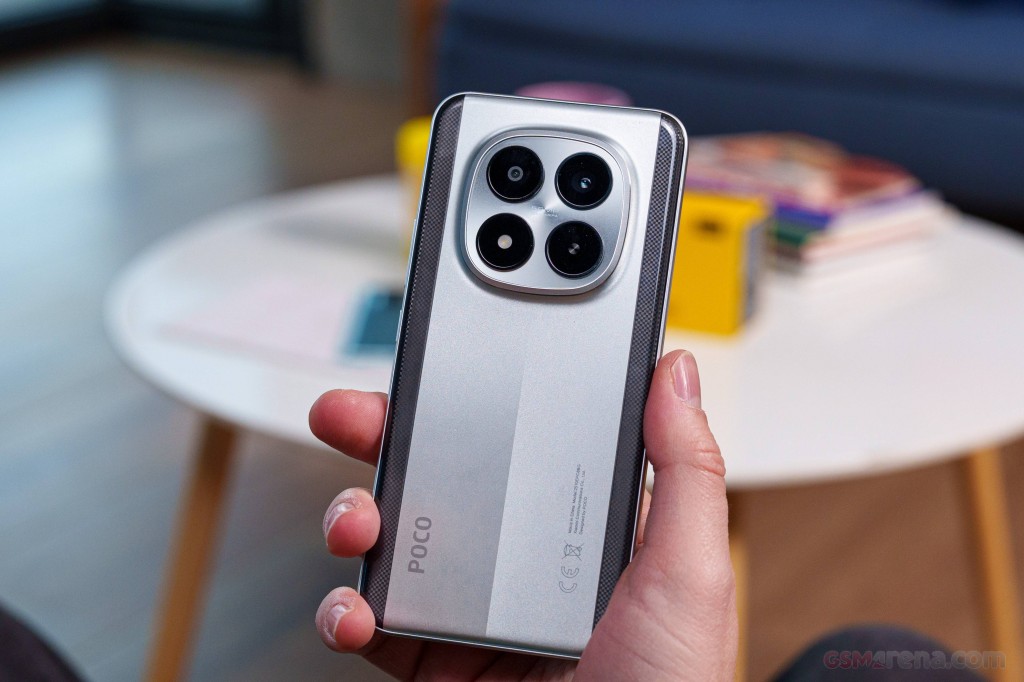 Xiaomi Poco M8 Pro hands-on photo 20