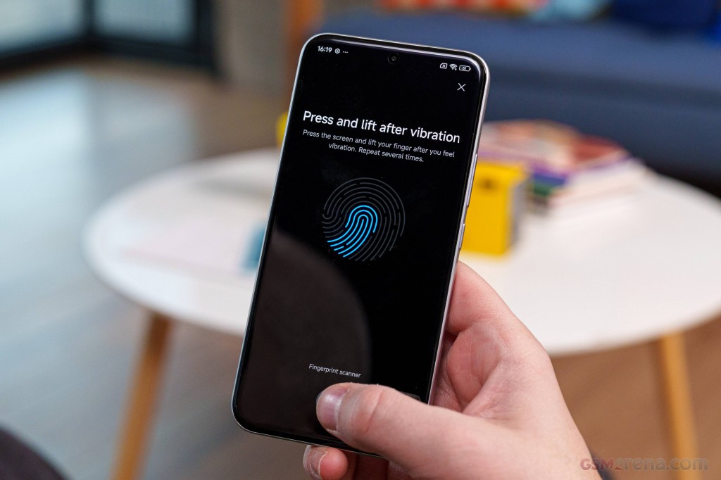 Xiaomi Poco M8 Pro hands-on photo 27